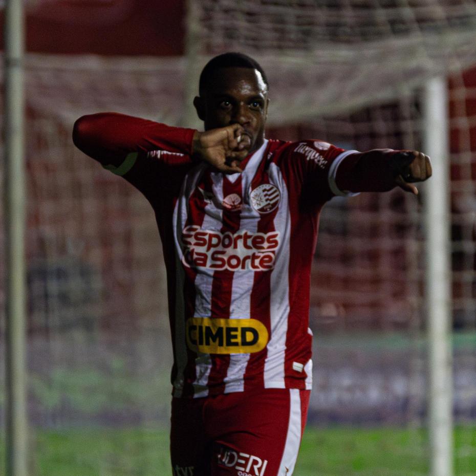 Gol de Igor Bolt - Náutico 1x0 Anápolis