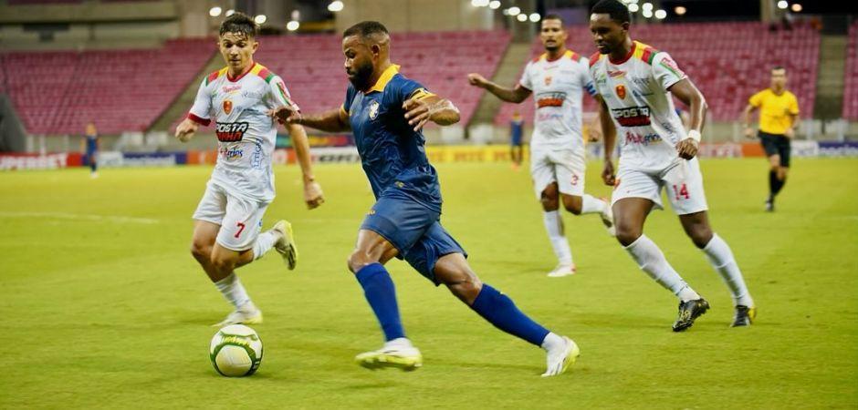 Petrolina e Retrô se enfrentam pela 5ª rodada da Série D