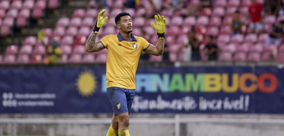 Retrô visita Juazeirense em jogo decisivo pela Série D