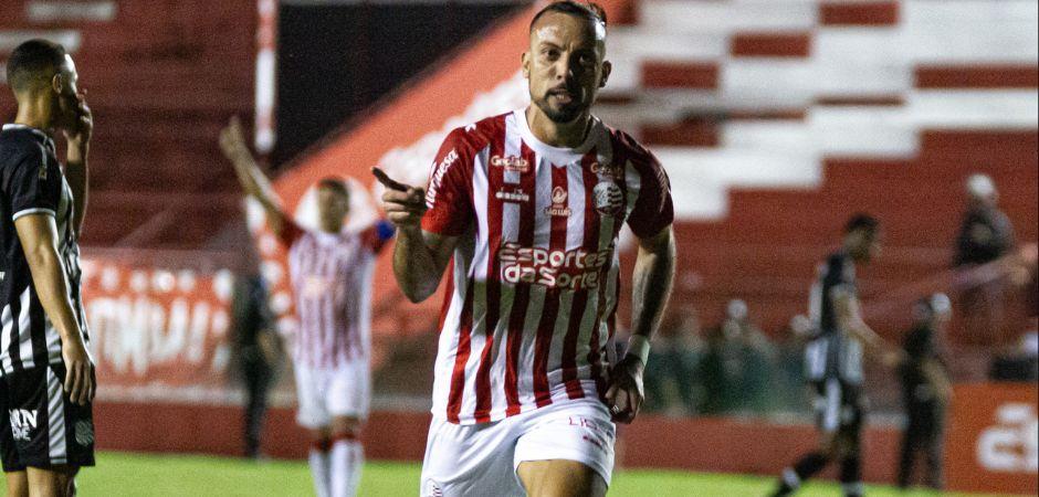 Com quatro jogos de invencibilidade, Náutico recebe o líder Athletic nos Aflitos