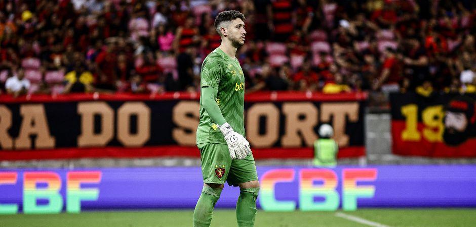 Sport recebe o Coritiba na Arena de Pernambuco