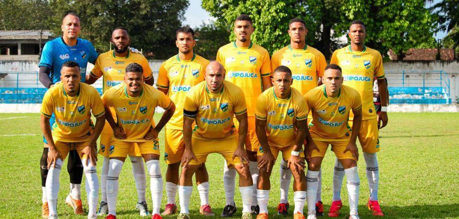 Ipojuca vence Íbis por 2x0 no Gileno de Carli