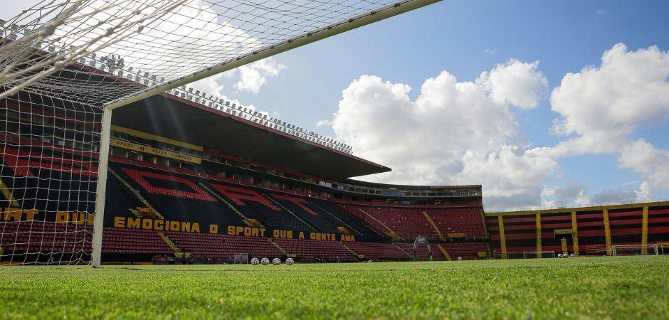 Sport e Santa Cruz se enfrentam no jogo de ida da semifinal do Campeonato Pernambucano
