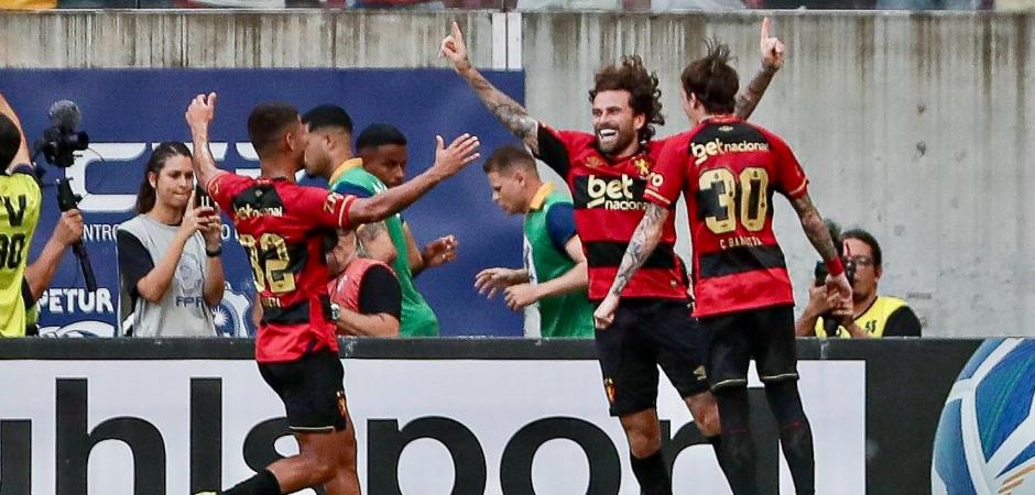 Sport vence Retrô na Arena de Pernambuco e sai na frente na final do Pernambucano