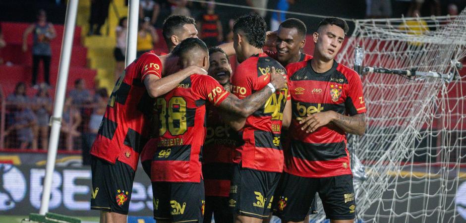 Sport recebe o Flamengo em jogo atrasado da 12ª rodada do Campeonato Brasileiro
