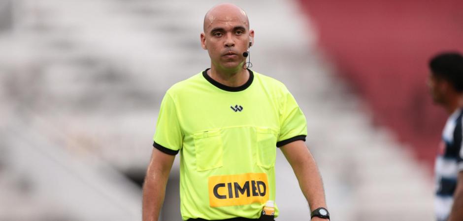 Ceaf-PE define arbitragem para Santa Cruz x Decisão pelas eliminatórias do Pernambucano A1