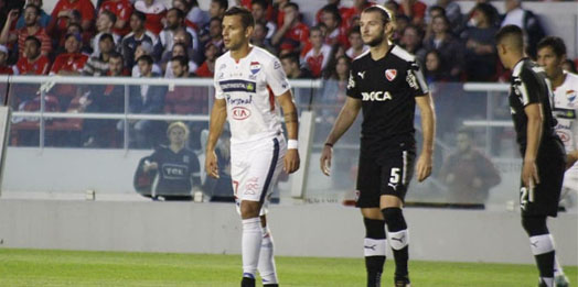 Náutico contrata volante paraguaio