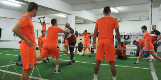 Santa Cruz e Afogados duelam pelas quartas de final