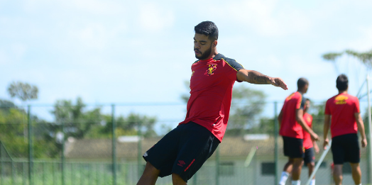 Em São Paulo, Sport enfrenta o Oeste