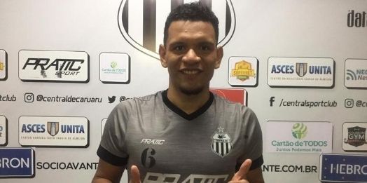 Central se reforça com o atacante Euller