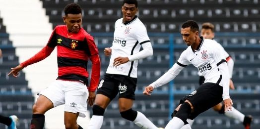 No Brasileiro sub-17, Sport é superado pelo Corinthians