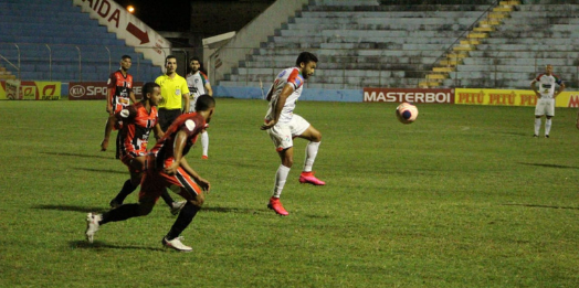Salgueiro vence o Vera Cruz e se classifica para a semifinal