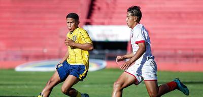 Retrô vence a primeira final do Pernambucano Sub-15