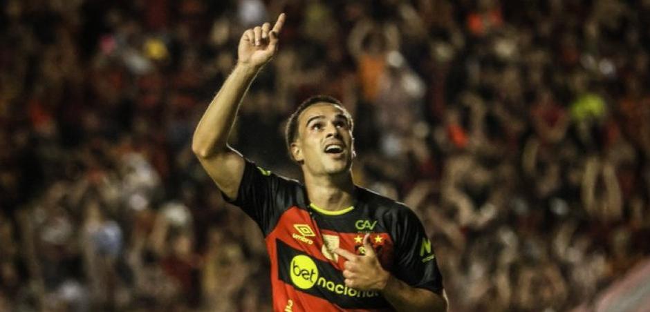 Com maior público na competição, Sport goleia Londrina