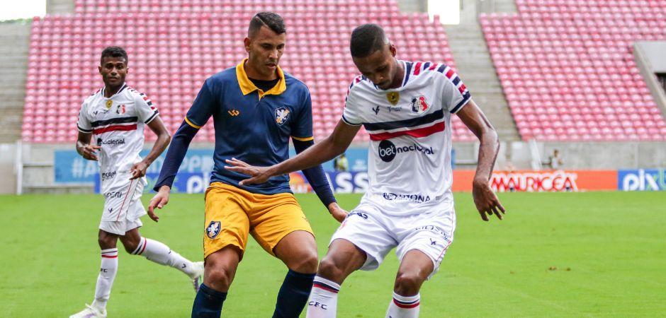 Retrô e Santa Cruz se prepararam para estreia na Copa do Nordeste