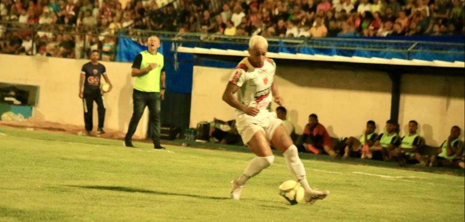 Petrolina e Central ficam no empate por 1x1 no Sertão